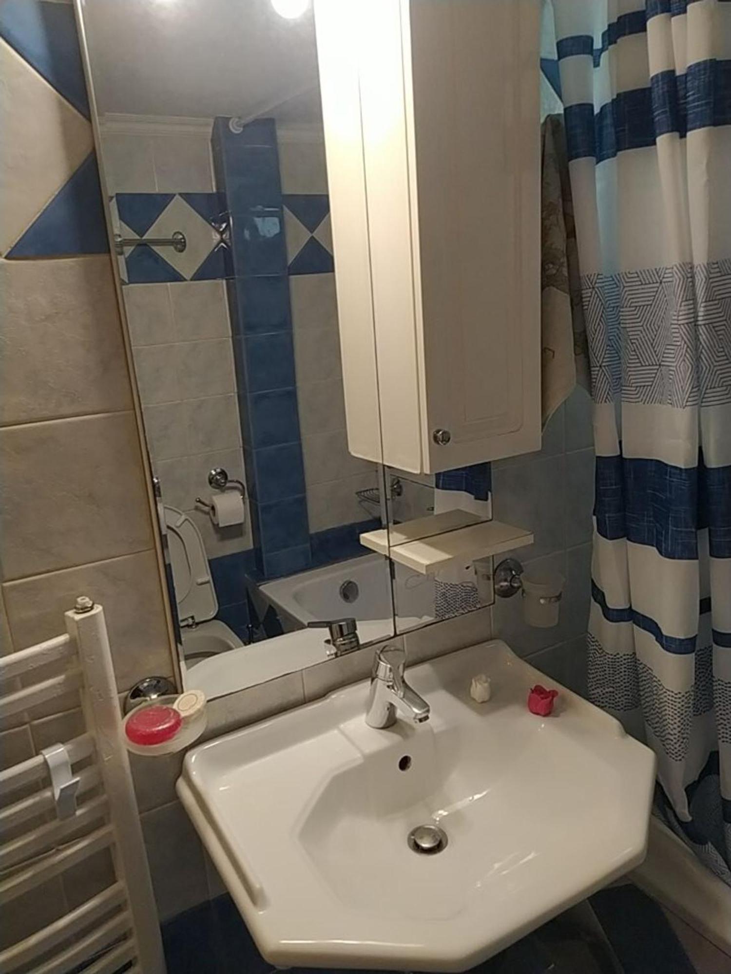Marousi Comfy Apartment With Balcony アテネ エクステリア 写真