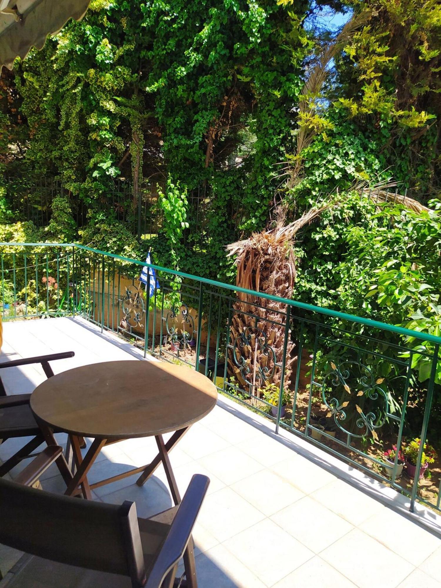 Marousi Comfy Apartment With Balcony アテネ エクステリア 写真